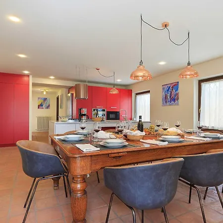 Gelsi - Quaint And Charming With Pool! Villa *