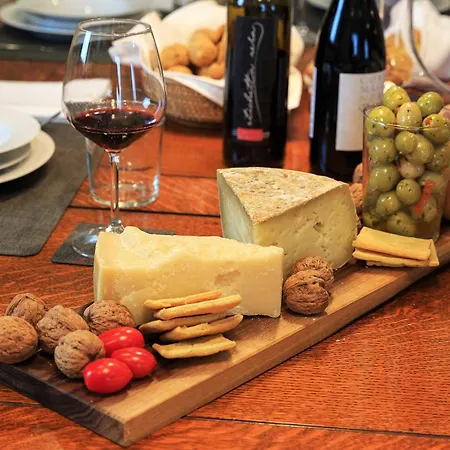 Βίλα Gelsi - Quaint And Charming With Pool! *