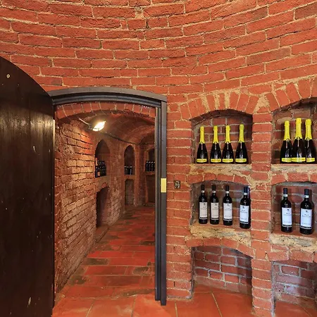 Villa Gelsi - Quaint And Charming With Pool!