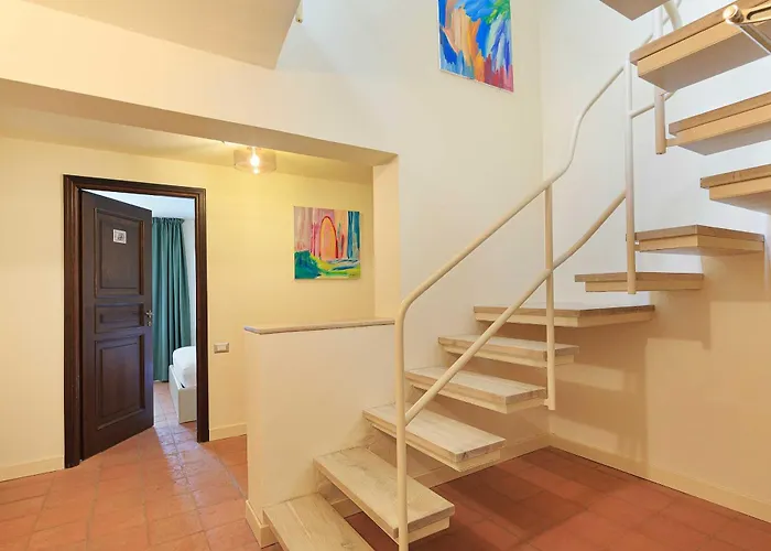 Gelsi - Quaint And Charming With Pool!