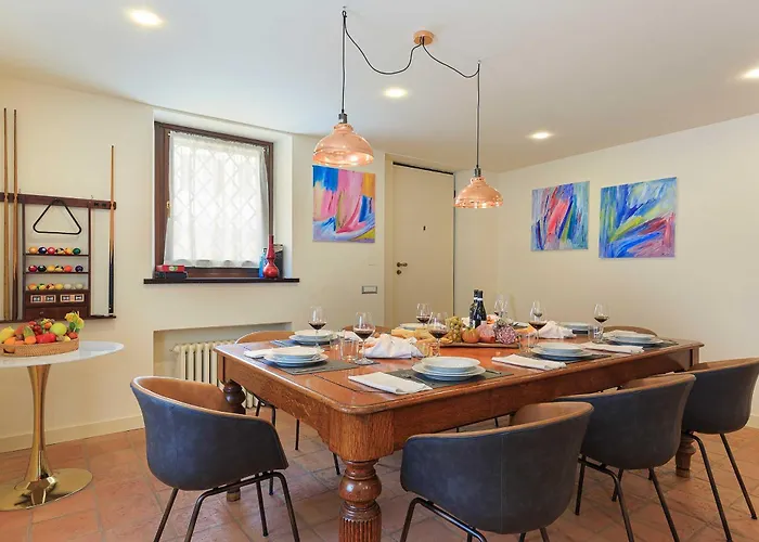 Gelsi - Quaint And Charming With Pool! Willa