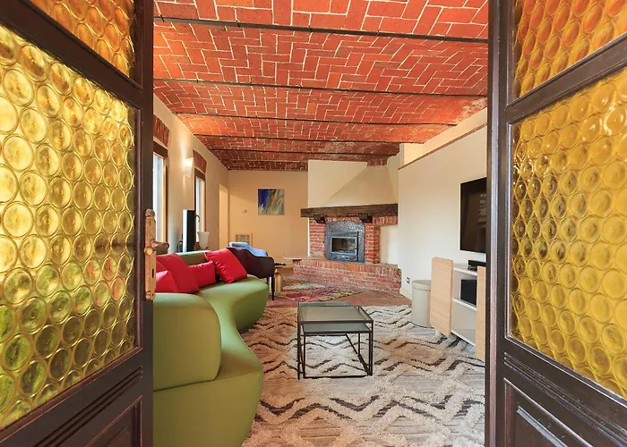 Gelsi - Quaint And Charming With Pool! Calliano (Piedmont)