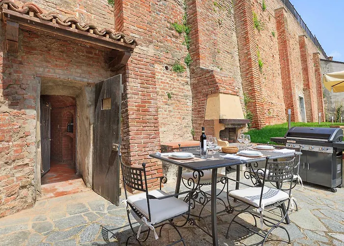 Willa Gelsi - Quaint And Charming With Pool!